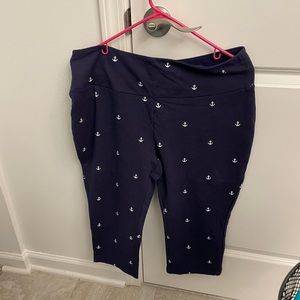 Cotton/spandex energy capris-navy with white anchors. New